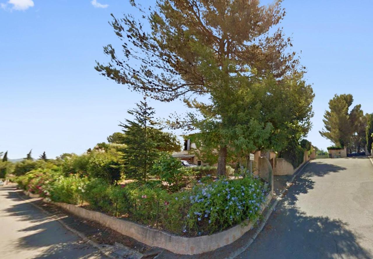 Villa Avec Piscine A Saint-Raphael Et Vue Sur La Montagne المظهر الخارجي الصورة
